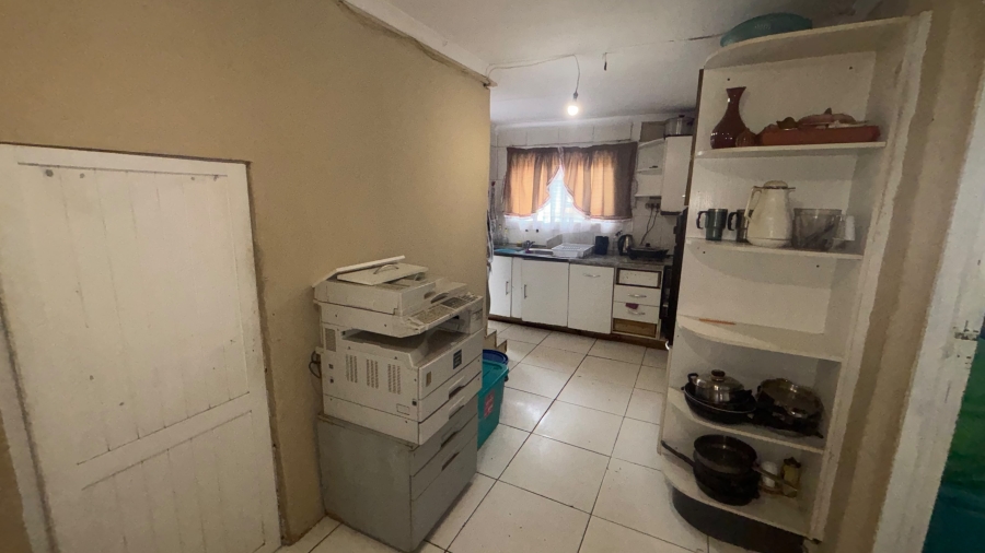 5 Bedroom Property for Sale in Motherwell Nu 5 Eastern Cape